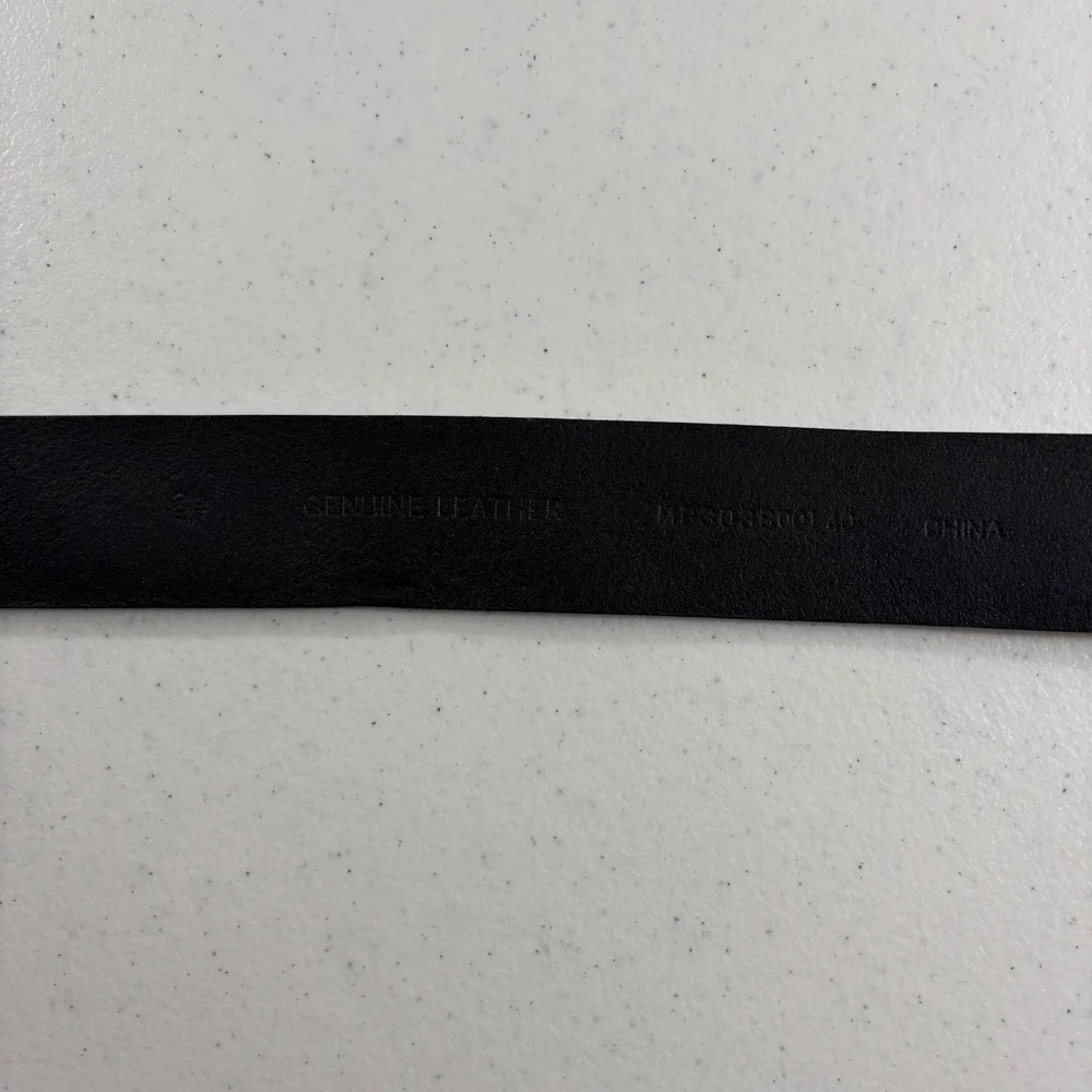 Fossil Basic Gear Mens Black Genuine Leather Belt Silver Buckle MB303600140 38